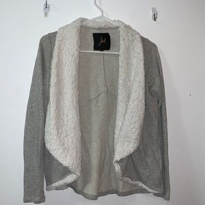 ❤️⭐️5 for 25⭐️Jack size S draped cardigan sweater